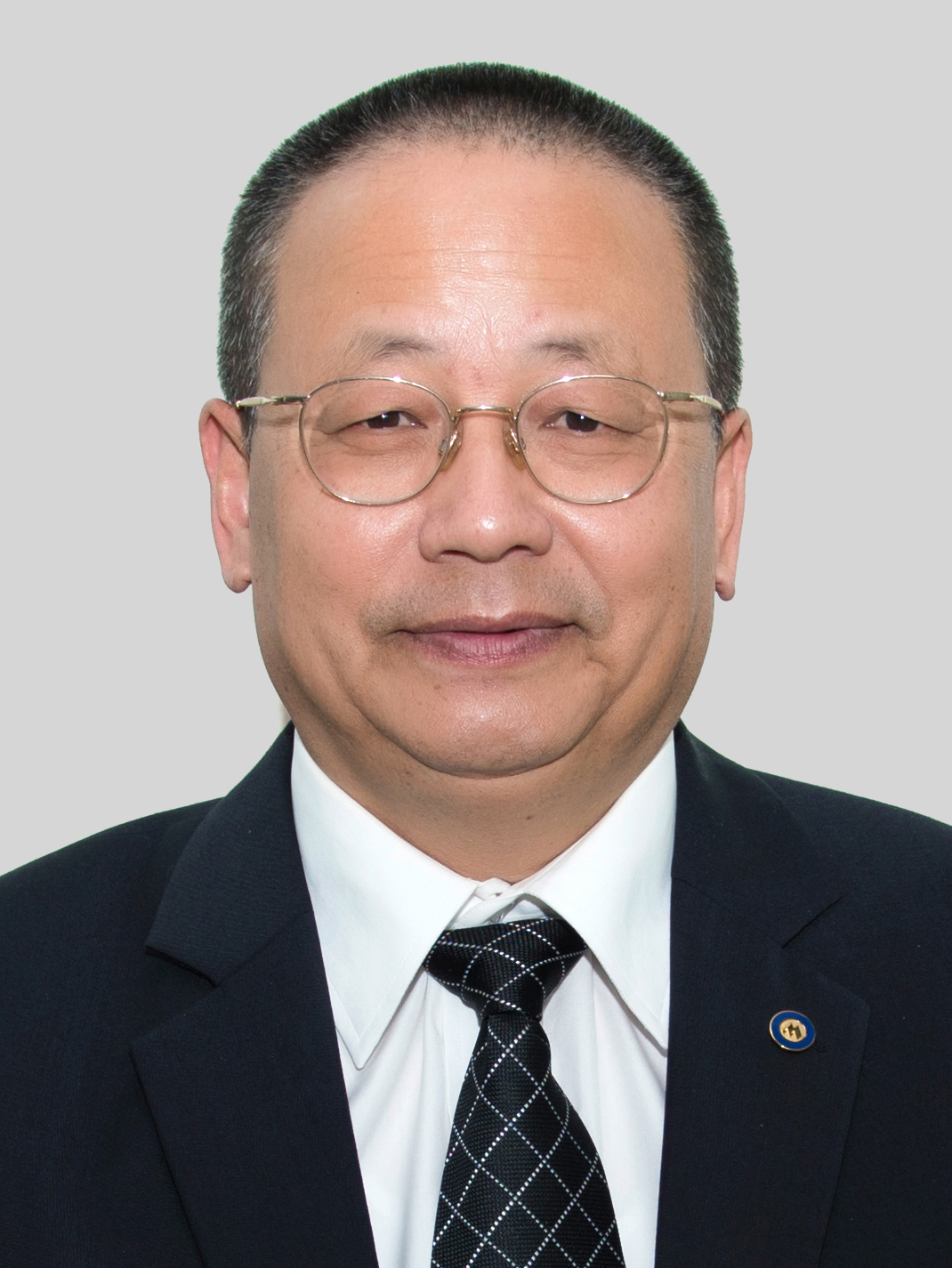 周擎红
